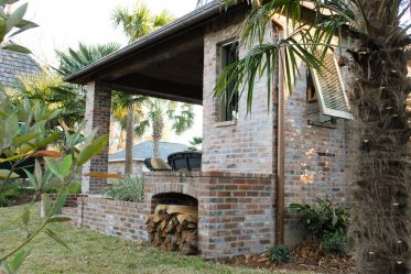 Фасадные материалы для наружной отделки дома. ТОП-6 видов облицовки с невероятным результатом + 225 ФОТО