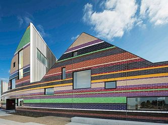 Фасадные материалы для наружной отделки дома. ТОП-6 видов облицовки с невероятным результатом + 225 ФОТО