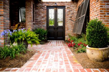 Фасадные материалы для наружной отделки дома. ТОП-6 видов облицовки с невероятным результатом + 225 ФОТО