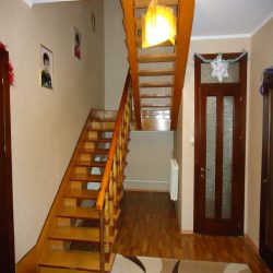 Отделка лестницы в частном доме: Самые популярные идеи (ламинатом, плиткой, камнем). Выбыраем только практичные и надежные материалы (160+ Фото)