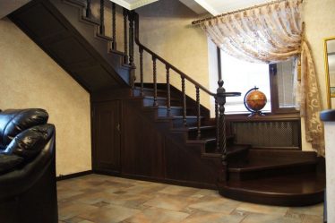 Отделка лестницы в частном доме: Самые популярные идеи (ламинатом, плиткой, камнем). Выбыраем только практичные и надежные материалы (160+ Фото)