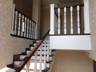 Отделка лестницы в частном доме: Самые популярные идеи (ламинатом, плиткой, камнем). Выбыраем только практичные и надежные материалы (160+ Фото)