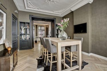 Паркет в интерьере: Как использовать? Как выбрать? 305+ (Фото) эффектных дизайнов (художественный, елочкой, модульный)