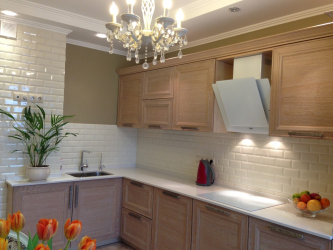 Кабанчик в интерьере: Особенности и способы укладки (кухонный фартук, пол, ванная, стены). В чем секрет популярности? (120+Фото)