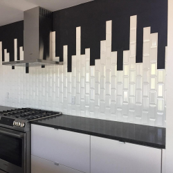 Кабанчик в интерьере: Особенности и способы укладки (кухонный фартук, пол, ванная, стены). В чем секрет популярности? (120+Фото)