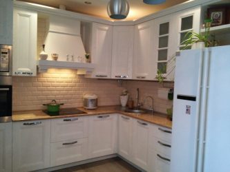 Кабанчик в интерьере: Особенности и способы укладки (кухонный фартук, пол, ванная, стены). В чем секрет популярности? (120+Фото)