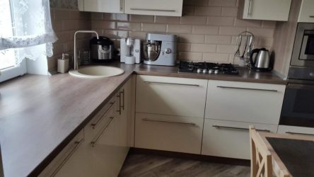 Кабанчик в интерьере: Особенности и способы укладки (кухонный фартук, пол, ванная, стены). В чем секрет популярности? (120+Фото)