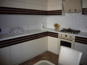 Кабанчик в интерьере: Особенности и способы укладки (кухонный фартук, пол, ванная, стены). В чем секрет популярности? (120+Фото)