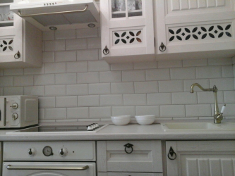 Кабанчик в интерьере: Особенности и способы укладки (кухонный фартук, пол, ванная, стены). В чем секрет популярности? (120+Фото)