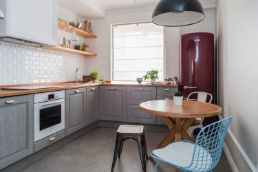 Кабанчик в интерьере: Особенности и способы укладки (кухонный фартук, пол, ванная, стены). В чем секрет популярности? (120+Фото)