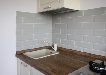 Кабанчик в интерьере: Особенности и способы укладки (кухонный фартук, пол, ванная, стены). В чем секрет популярности? (120+Фото)