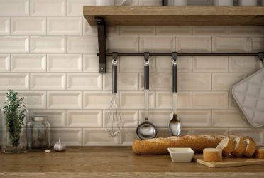 Кабанчик в интерьере: Особенности и способы укладки (кухонный фартук, пол, ванная, стены). В чем секрет популярности? (120+Фото)