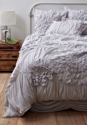 Покрывало на кровать в спальню: Современный дизайн (+170 Фото). Красивые и стильные новинки