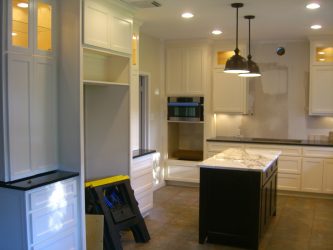 Дизайн потолка на кухне (натяжной, пластиковый, из гипсокартона). Какой лучше сделать + 180 ФОТО