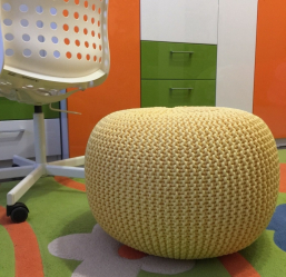 Пуфики для разных комнат как оригинальный предмет интерьера – варианты, советы, 235+ (Фото). Роскошное и практичное дополнение