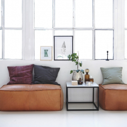 Пуфики для разных комнат как оригинальный предмет интерьера – варианты, советы, 235+ (Фото). Роскошное и практичное дополнение