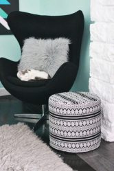 Пуфики для разных комнат как оригинальный предмет интерьера – варианты, советы, 235+ (Фото). Роскошное и практичное дополнение