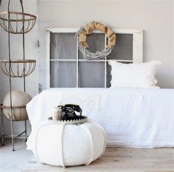 Пуфики для разных комнат как оригинальный предмет интерьера – варианты, советы, 235+ (Фото). Роскошное и практичное дополнение