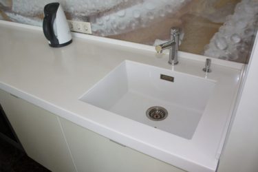 Каменные раковины — Красивое дополнение кухни. 175+(Фото) круглых, квадратных и угловых. Выбираем вместе с нами