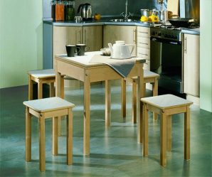 Раскладной кухонный стол (маленький, овальный, стеклянный): Как выбрать? Куда поставить? Как украсить?