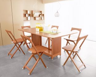 Раскладной кухонный стол (маленький, овальный, стеклянный): Как выбрать? Куда поставить? Как украсить?