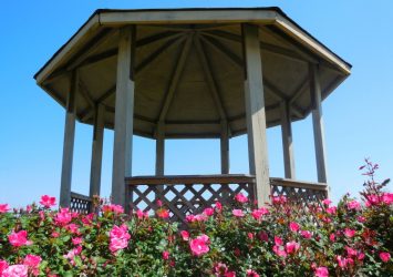 Садовые Беседки своими руками — Красивые варианты (245+ Фото). Как превратить в настоящее украшение? (из дерева, из металла, из поликарбоната)