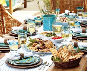 Сервировка праздничного стола (+280 Фото) в домашних условиях: Технология и правила организации красивых застолий