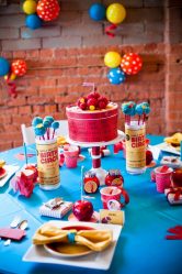 Сервировка праздничного стола (+280 Фото) в домашних условиях: Технология и правила организации красивых застолий