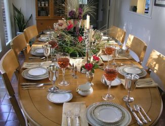 Сервировка праздничного стола (+280 Фото) в домашних условиях: Технология и правила организации красивых застолий