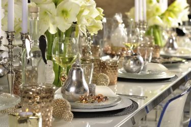 Сервировка праздничного стола (+280 Фото) в домашних условиях: Технология и правила организации красивых застолий