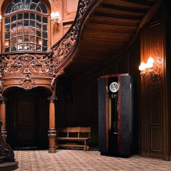 Сейфы в интерьере дома или квартиры (маленькие, несгораемые, встроенные). Как выбрать? На что обратить внимание?