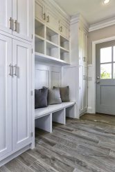 Современный дизайн и внутреннее наполнение шкафов-купе в прихожую. Идеи для обновления интерьера + 95 ФОТО