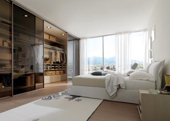 Внутреннее наполнение углового и встроенного шкафа купе в спальню. Самые актуальные и практичные модели + 140 ФОТО