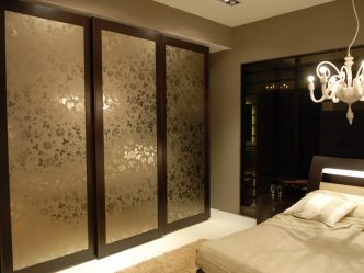 Внутреннее наполнение углового и встроенного шкафа купе в спальню. Самые актуальные и практичные модели + 140 ФОТО