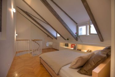 Дизайн Спальни на мансарде — Удивительные идеи: 200+ (Фото) Интерьеров в Современном стиле