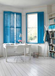 Удачные примеры преображения фасада дома при помощи ставень для окон (деревянные, металлические, пластиковые). Делаем просто и красиво (+Отзывы)