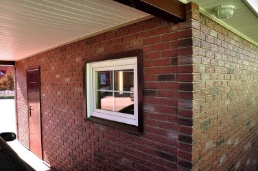 Цокольный сайдинг: Особенности материала. 180+(Фото) наружной отделки своими руками (камень, пластик, дерево)