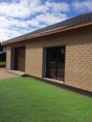 Цокольный сайдинг: Особенности материала. 180+(Фото) наружной отделки своими руками (камень, пластик, дерево)