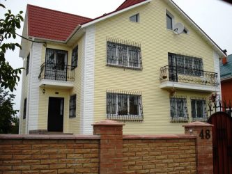 Цокольный сайдинг: Особенности материала. 180+(Фото) наружной отделки своими руками (камень, пластик, дерево)