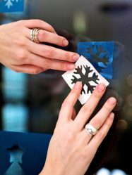 Украшение окон к Новому 2018 году: 170+Фото Идей, которые стоит использовать