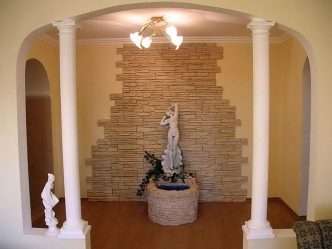 Внутренняя отделка под декоративный камень и кирпич (панели, плитка). Секреты «сильного» интерьера + 215 ФОТО