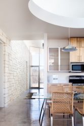 Внутренняя отделка под декоративный камень и кирпич (панели, плитка). Секреты «сильного» интерьера + 215 ФОТО