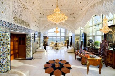 Оформление в восточном стиле: Изящество и восторг в интерьере. 215+ (Фото) утонченного дизайна (в кухне, гостиной, спальне)