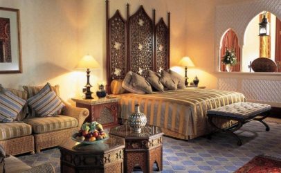 Оформление в восточном стиле: Изящество и восторг в интерьере. 215+ (Фото) утонченного дизайна (в кухне, гостиной, спальне)