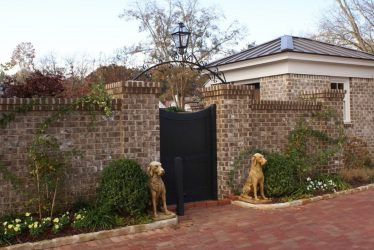 Заборы для частных домов и приусадебных территорий (+390 Фото Идей). Красивые ограждения и критерии выбора