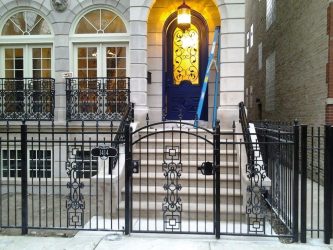 Заборы для частных домов и приусадебных территорий (+390 Фото Идей). Красивые ограждения и критерии выбора