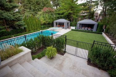 Заборы для частных домов и приусадебных территорий (+390 Фото Идей). Красивые ограждения и критерии выбора