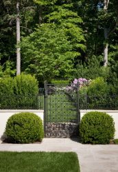 Заборы для частных домов и приусадебных территорий (+390 Фото Идей). Красивые ограждения и критерии выбора