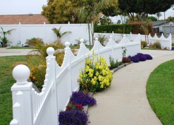 Заборы для частных домов и приусадебных территорий (+390 Фото Идей). Красивые ограждения и критерии выбора