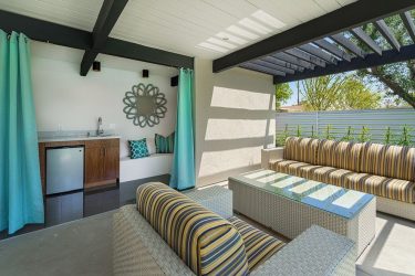 Заборы для частных домов и приусадебных территорий (+390 Фото Идей). Красивые ограждения и критерии выбора